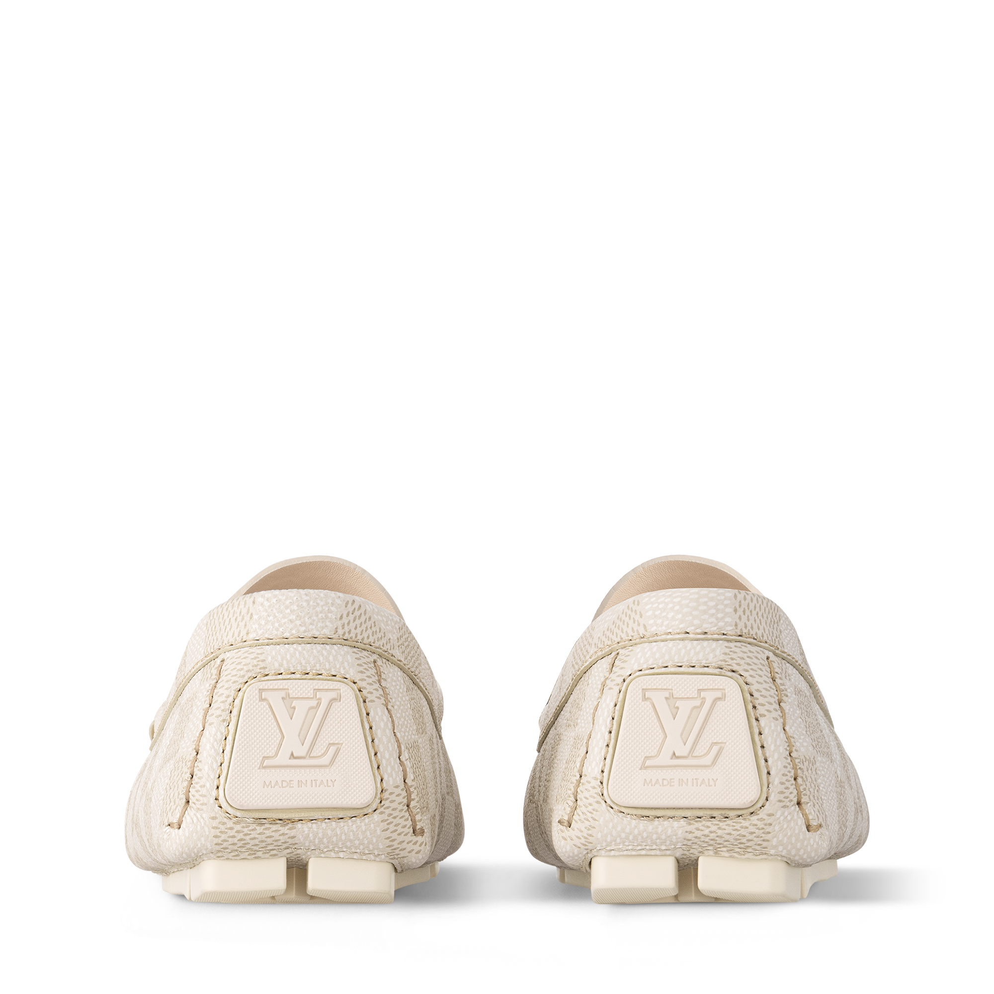 LV Driver 莫卡辛便鞋  in 男士's 鞋履系列 便鞋和莫卡辛便鞋 collections by Louis Vuitton (產品縮放)